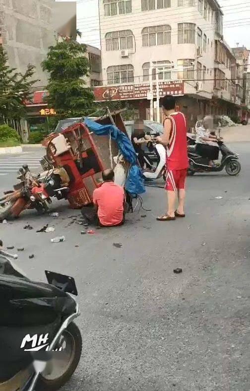 交通事故最新爆料,最新交通事故细节曝光，事故原因令人震惊！”